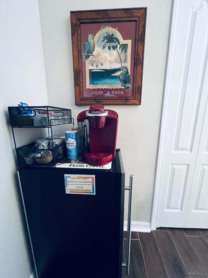 Ruskin Fl Private 2 Bdrm 1 Bath Suite Common Areas Shared With Host And Cat Exterior foto